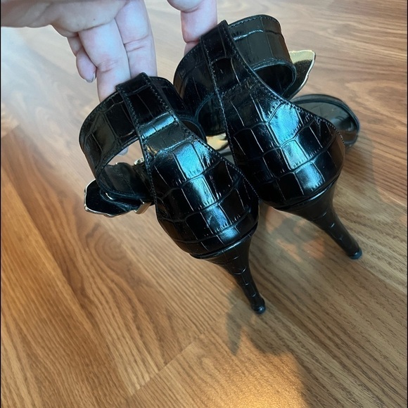 Maje Crocodile Embossed Buckle Heeled Sandals - Picture 7 of 13
